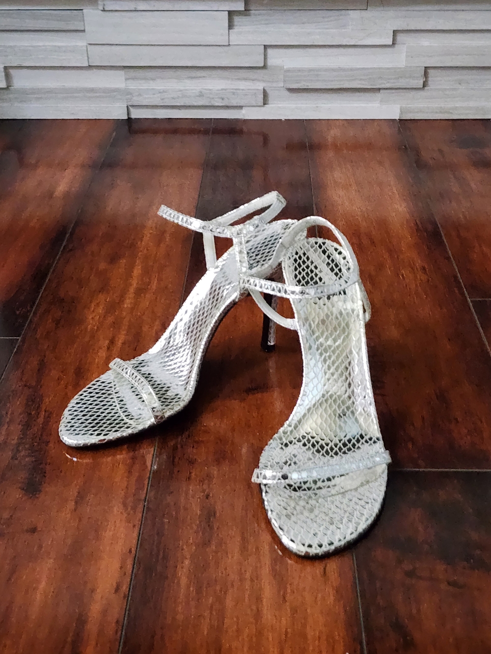 Stuart Weitzman Metallic Silver Strappy Stiletto Sandals | Women's 9.5